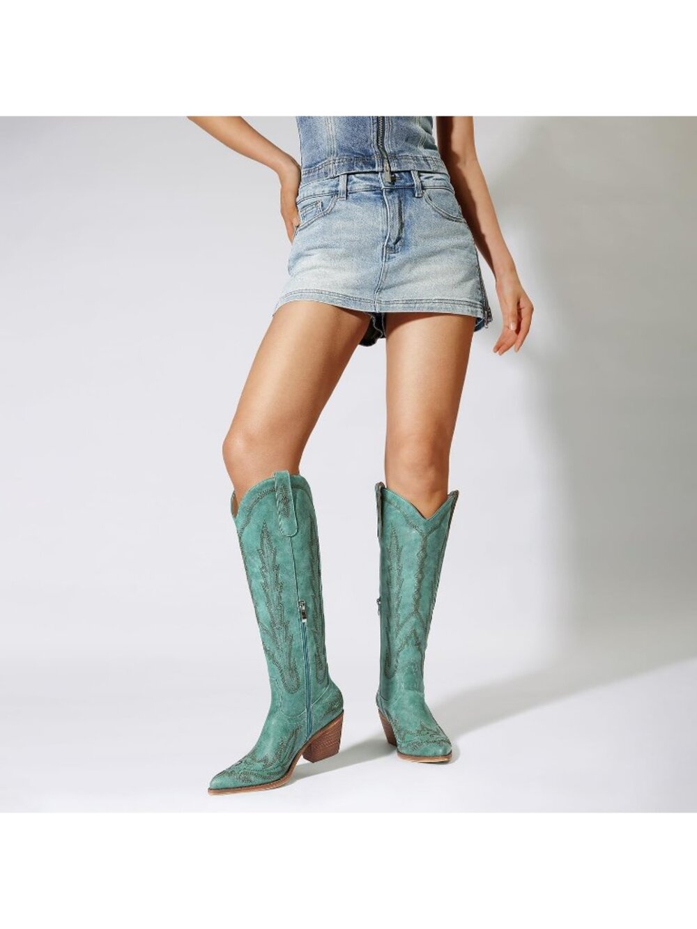 Women's Teal Embroidered Pull On Casual Mid Heel Round Toe Cowgirl Boots - Picture 6 of 7